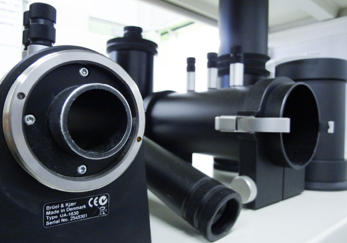 管内法吸音率測定